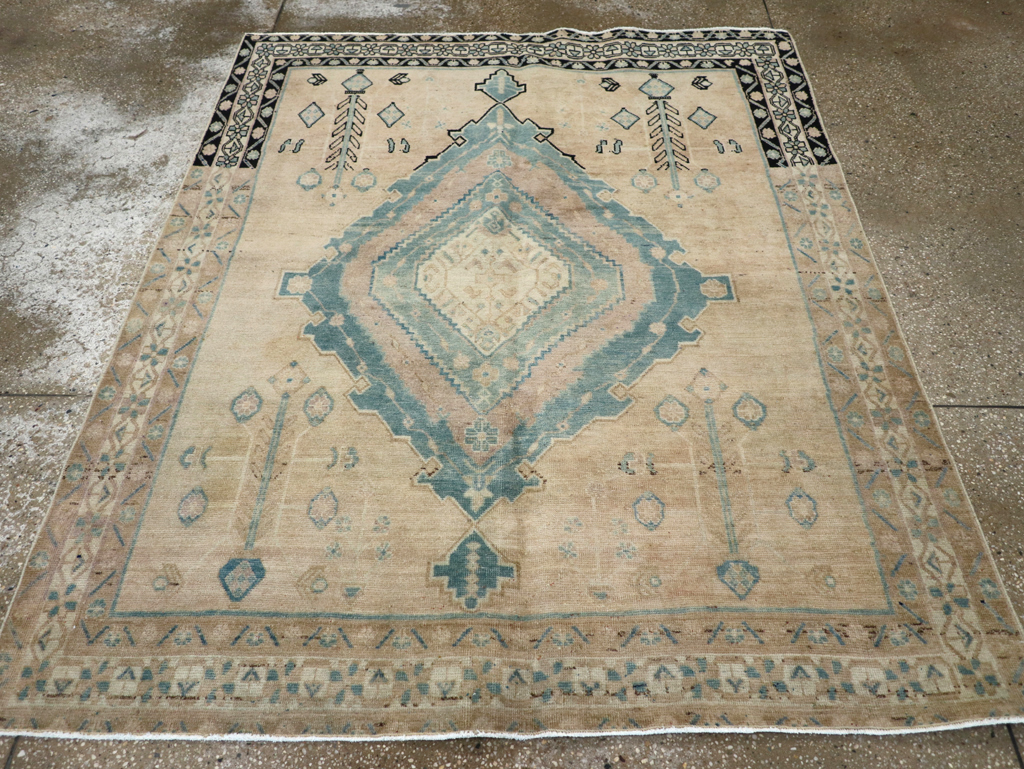 Vintage Persian Afshar Accent Rug, No.27192 - Gsblank