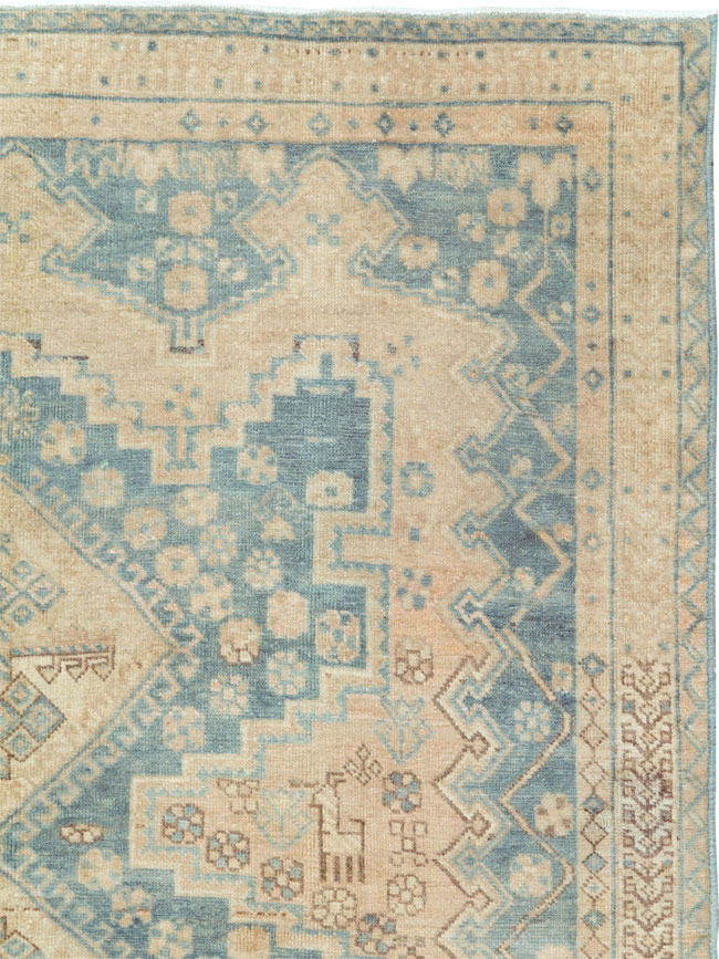 Vintage Persian Afshar Accent Rug, No.27194 - Gsblank