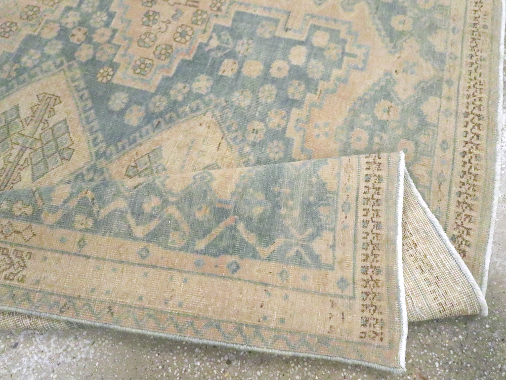 Vintage Persian Afshar Accent Rug, No.27194 - Gsblank