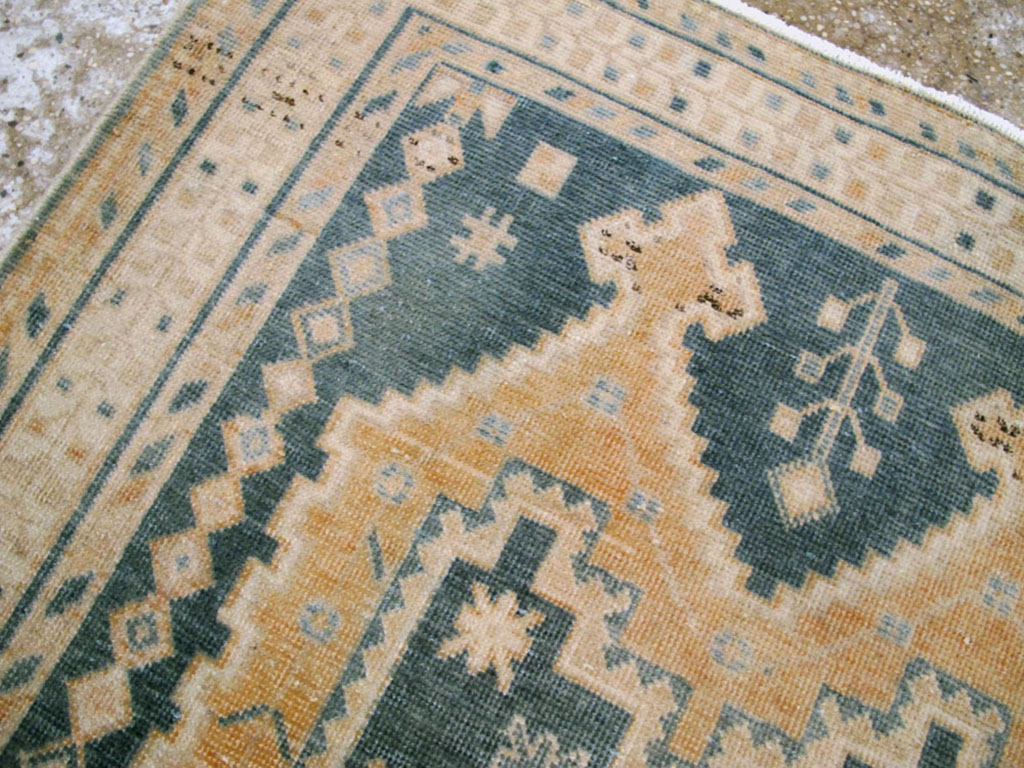 Vintage Persian Afshar Rug, No.27197 - Gsblank