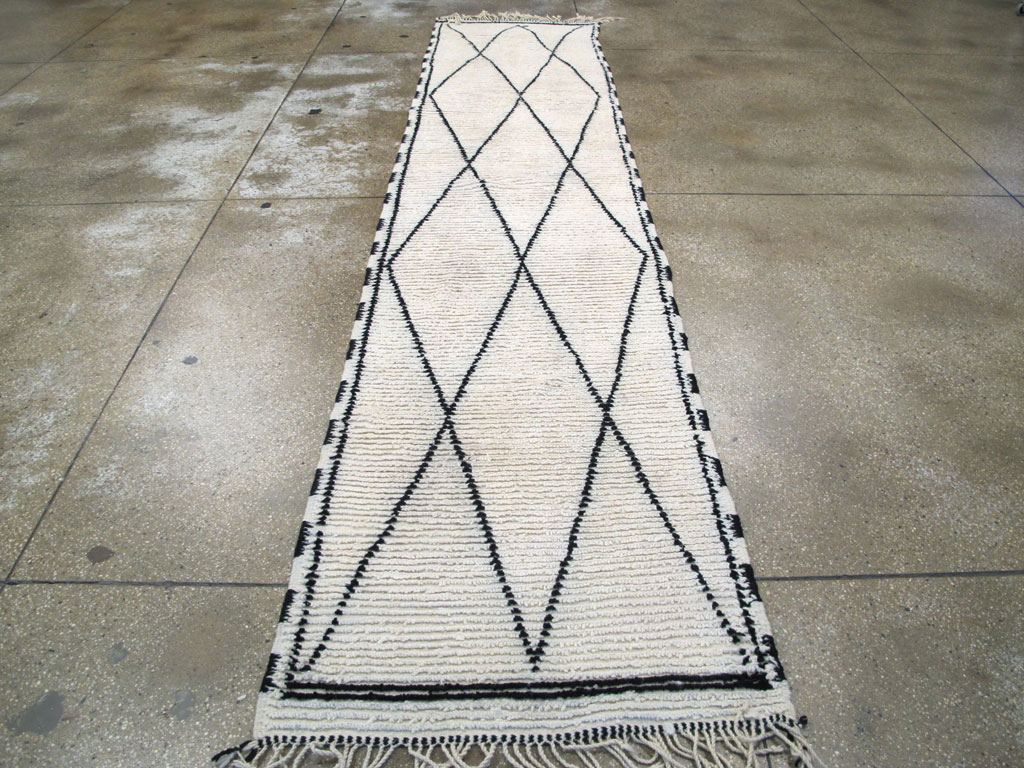 Contemporary Moroccan Runner, No.27246 - Gsblank