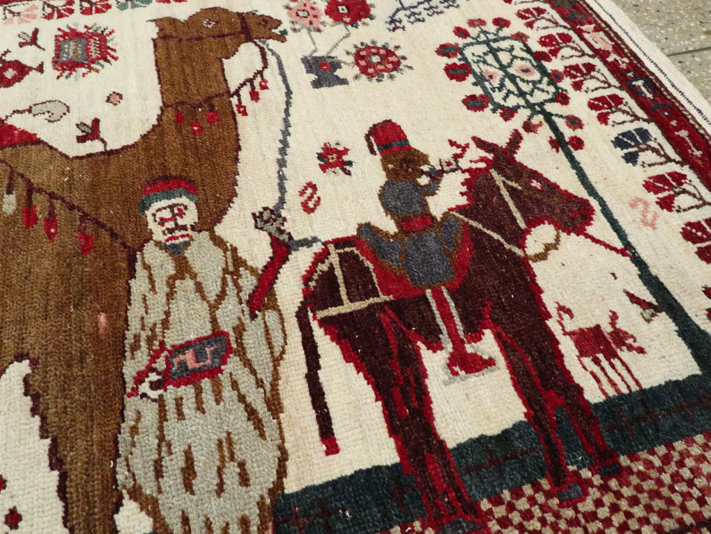 Vintage Anatolian Pictorial Rug, No.27250 - Gsblank