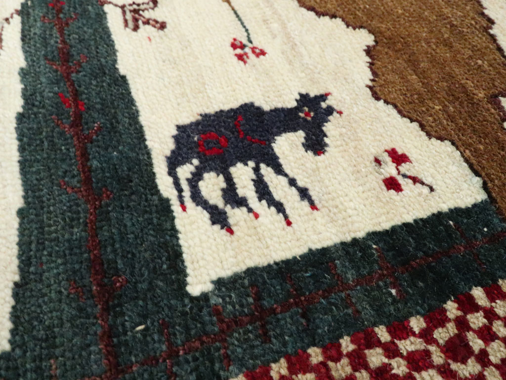 Vintage Anatolian Pictorial Rug, No.27250 - Gsblank