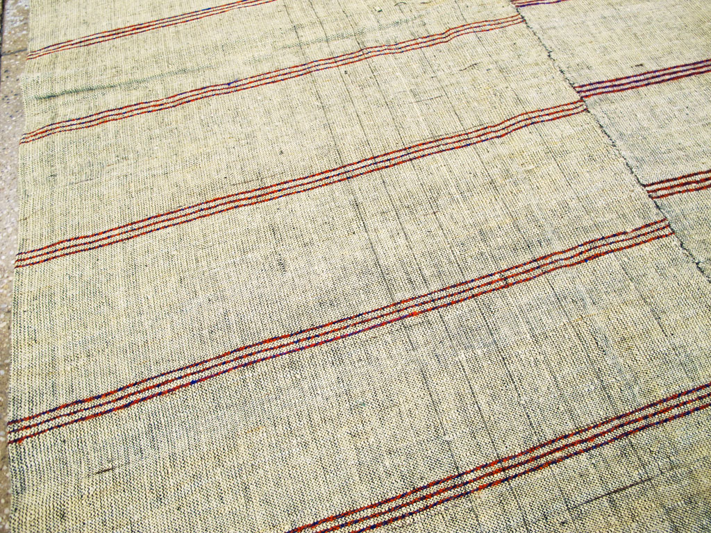 Vintage Turkish Flatweave Kilim Accent Rug, No.27264 - Gsblank
