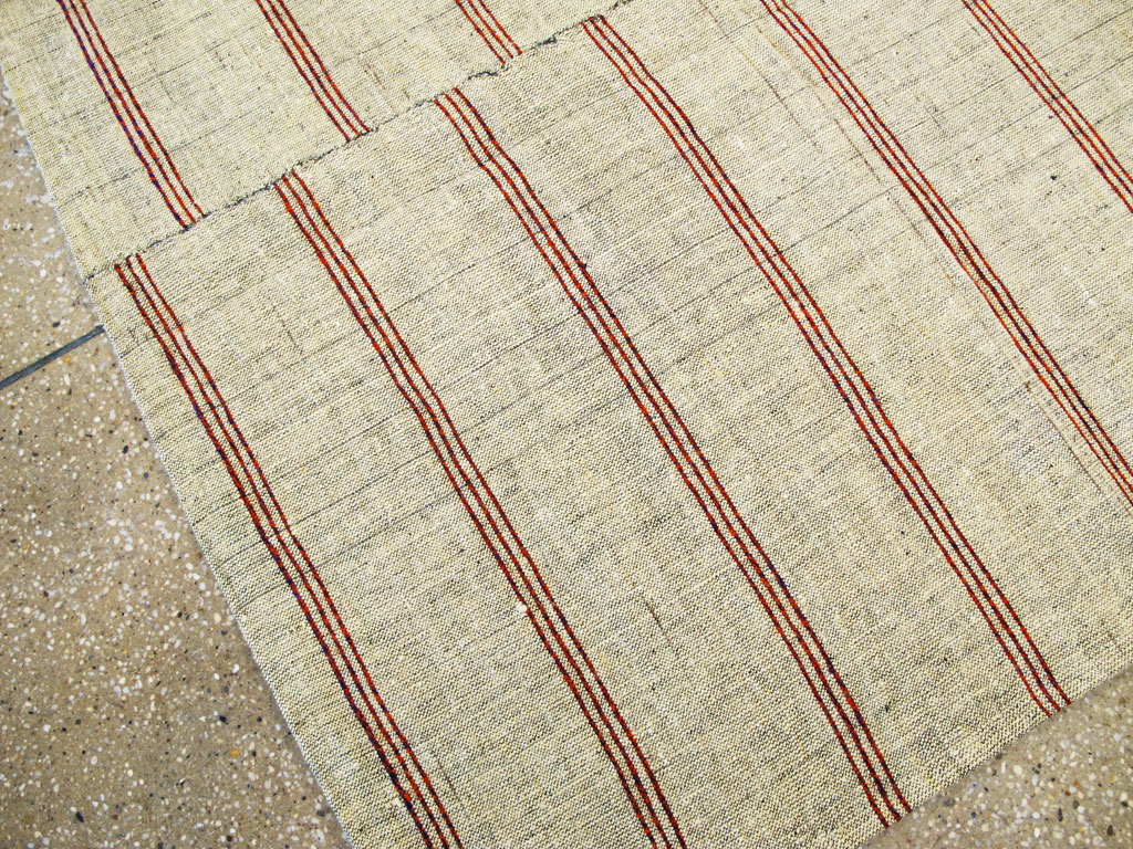 Vintage Turkish Flatweave Kilim Accent Rug, No.27264 - Gsblank