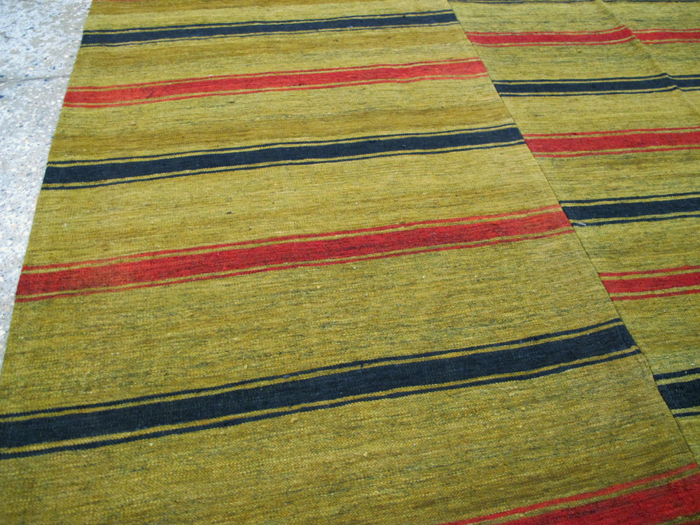 Vintage Persian Flatweave Kilim Accent Rug, No.27268 - Gsblank