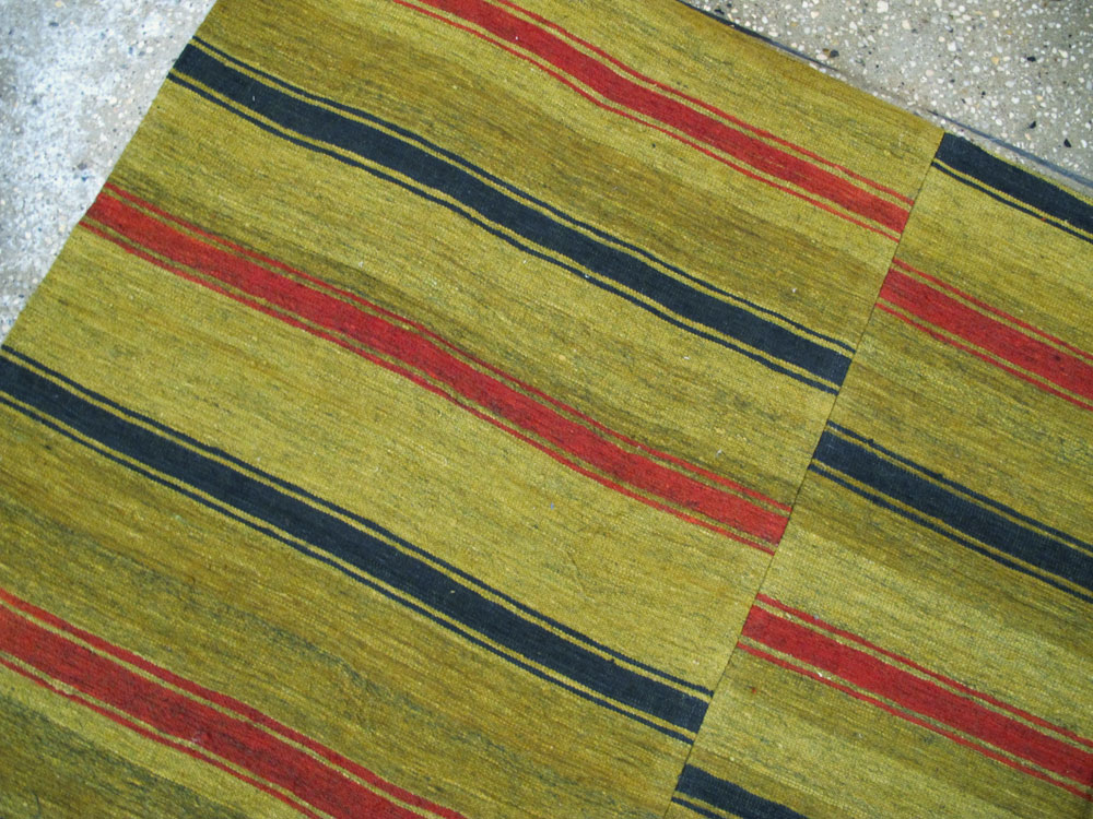 Vintage Persian Flatweave Kilim Accent Rug, No.27268 - Gsblank