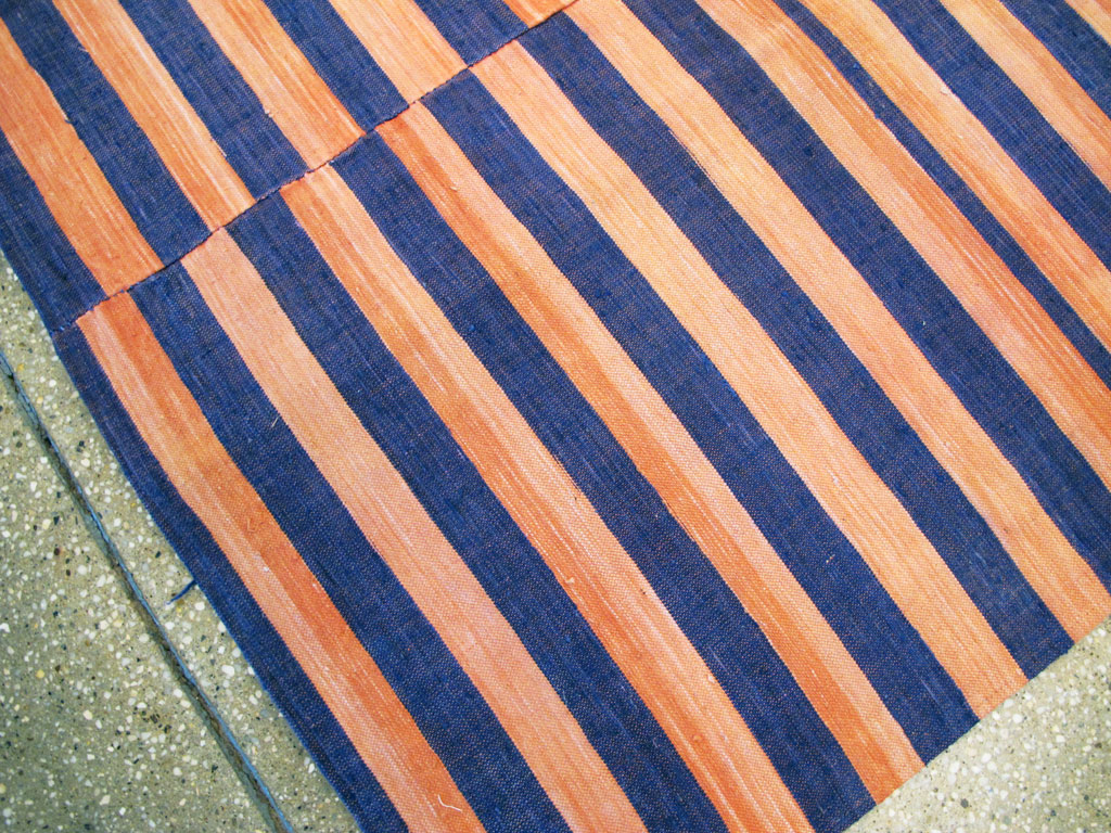 Vintage Turkish Flatweave Accent Rug, No.27273 - Gsblank