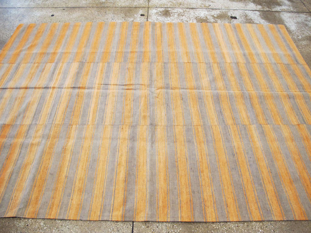 Vintage Turkish Flatweave Kilim Accent Rug, No.27275 - Gsblank