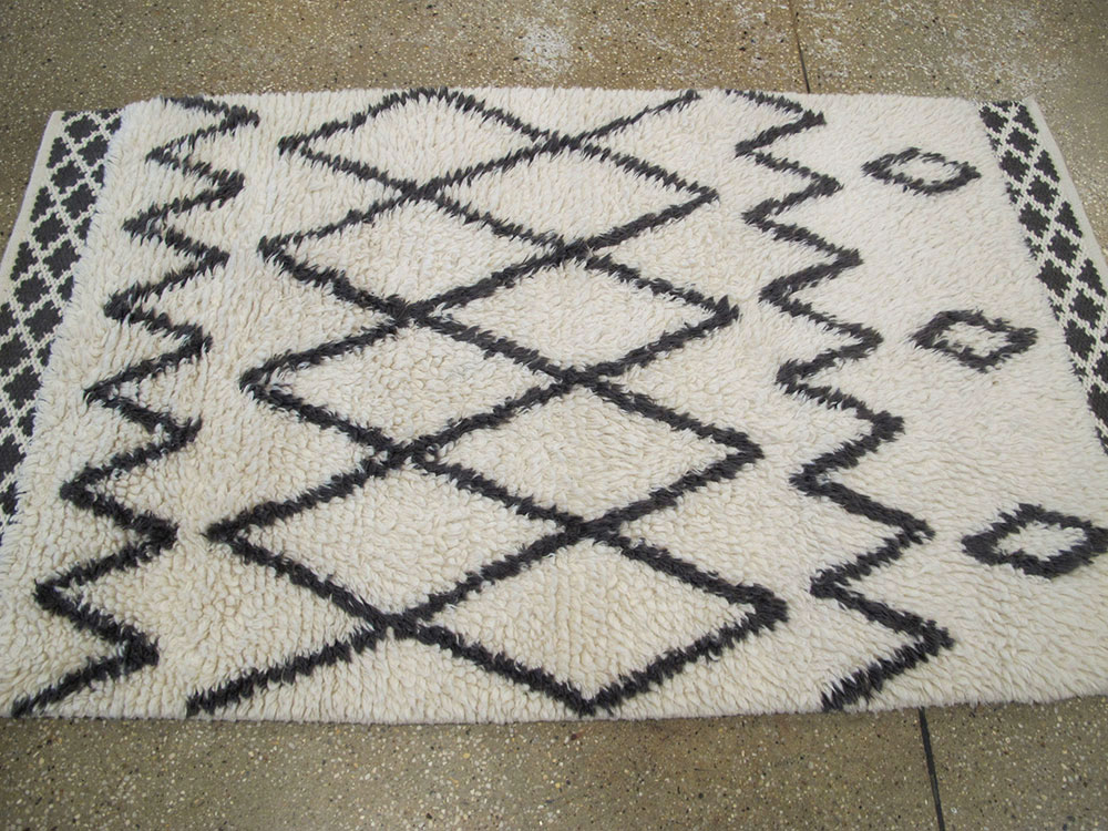 Vintage Moroccan Rug, No.27281 - Gsblank