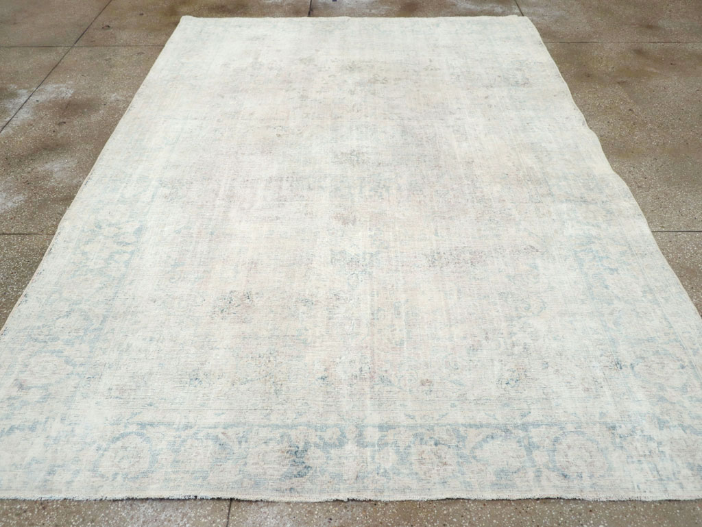 Distressed Vintage Persian Small Room Size Carpet, No.27283 - Gsblank