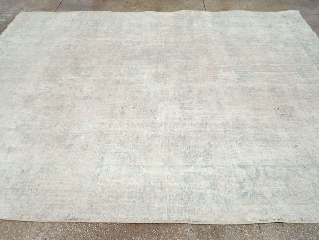 Distressed Vintage Persian Small Room Size Carpet, No.27283 - Gsblank