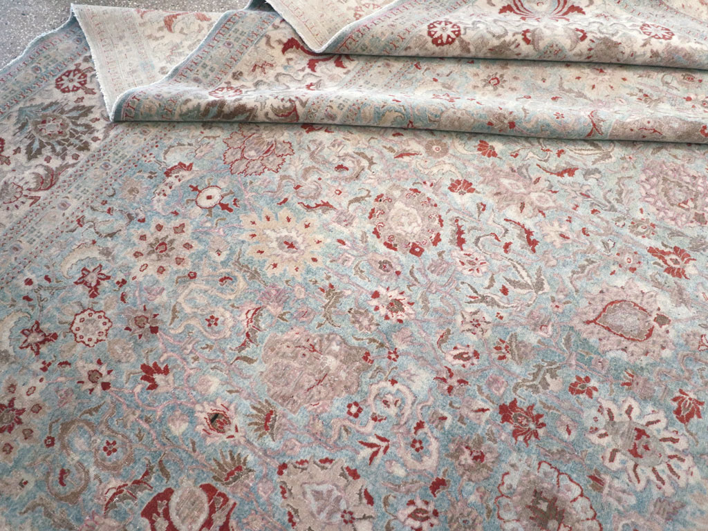 Antique Persian Tabriz Carpet, No.27287 - Gsblank