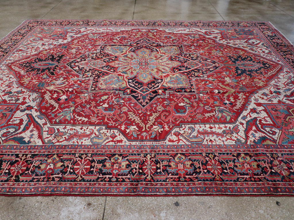 Antique Persian Heriz Carpet, No.27299 - Gsblank