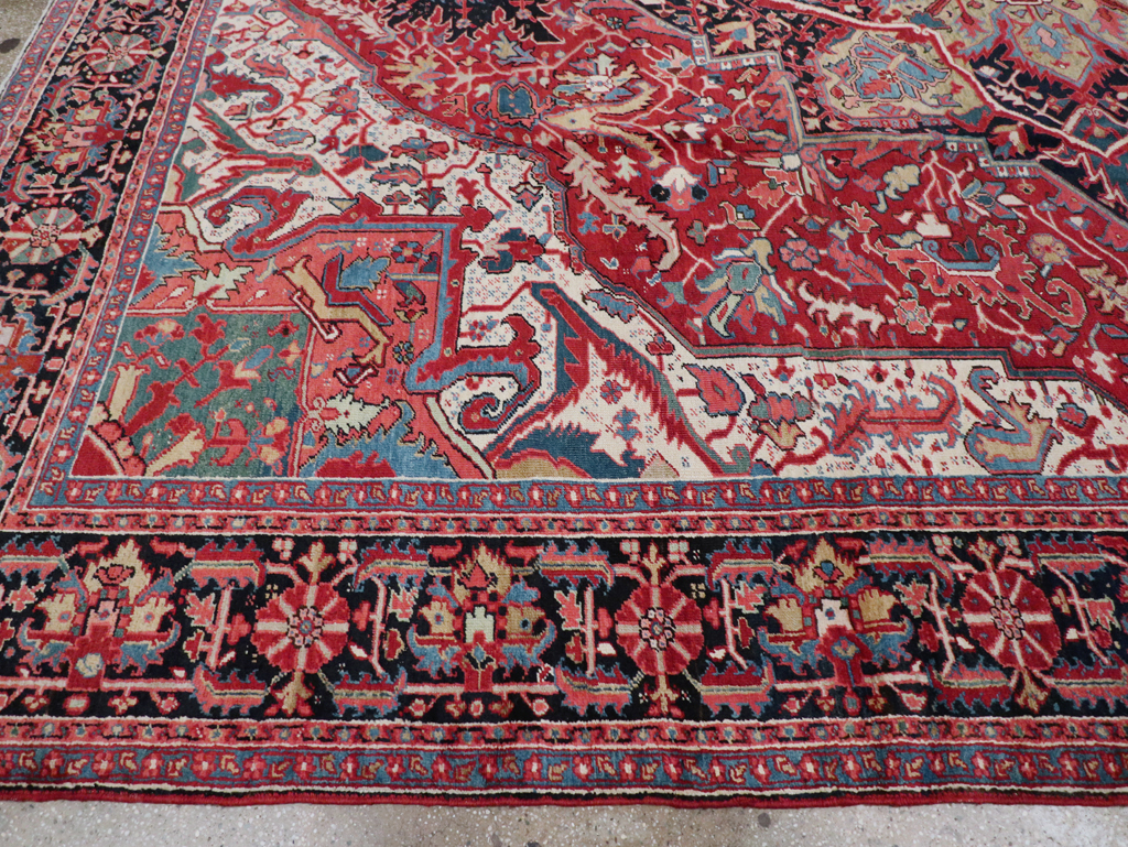 Antique Persian Heriz Carpet, No.27299 - Gsblank