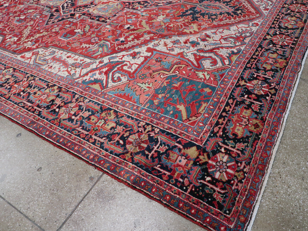 Antique Persian Heriz Carpet, No.27299 - Gsblank