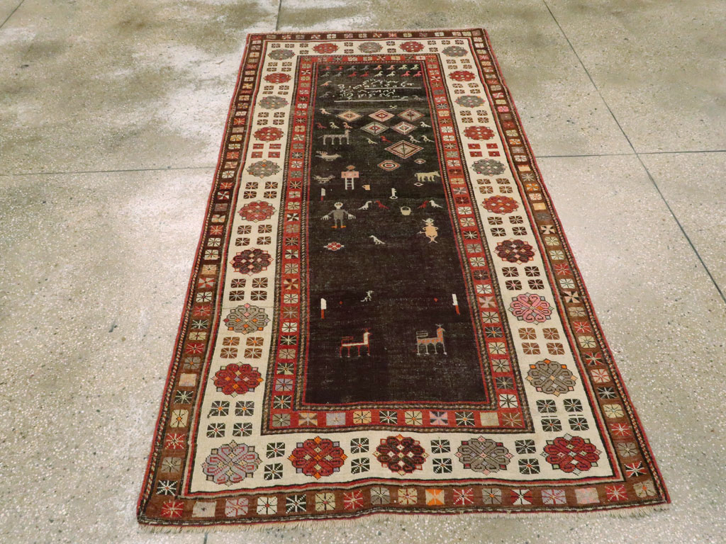 Antique Kurdish Rug, No.27317 - Gsblank