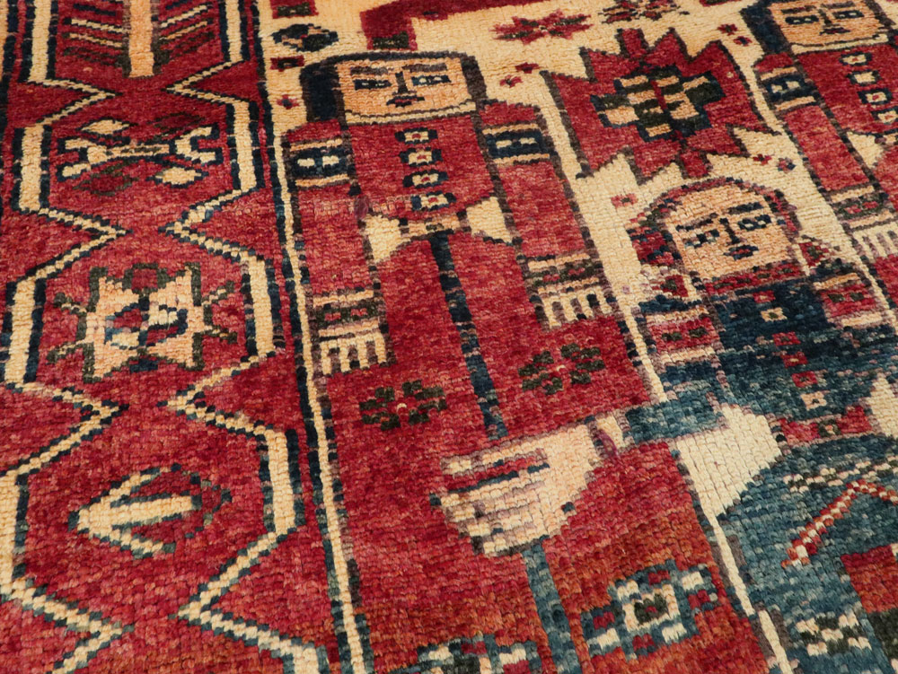 Vintage Persian Bakhtiari Pictorial Rug, No.27318 - Gsblank