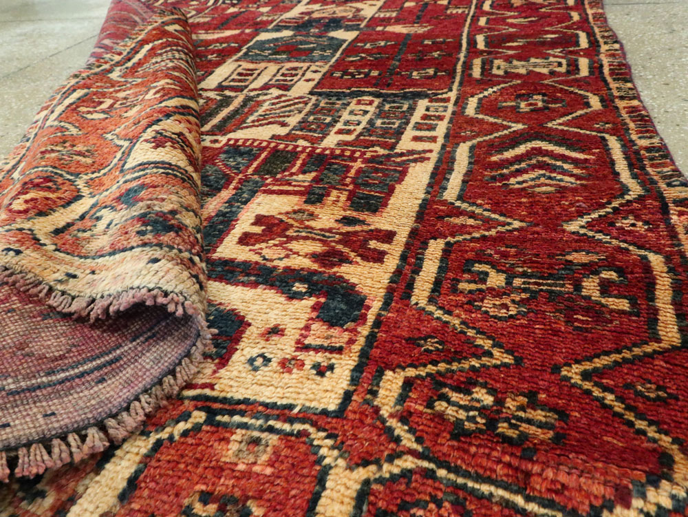 Vintage Persian Bakhtiari Pictorial Rug, No.27318 - Gsblank