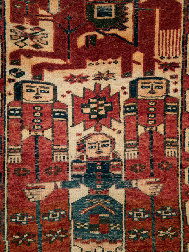 Vintage Persian Bakhtiari Pictorial Rug, No.27318 - Gsblank