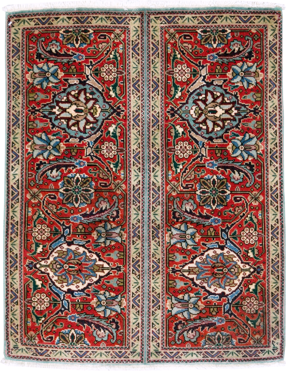 Vintage Persian Tabriz Throw Rug, No.27345 - Gsblank