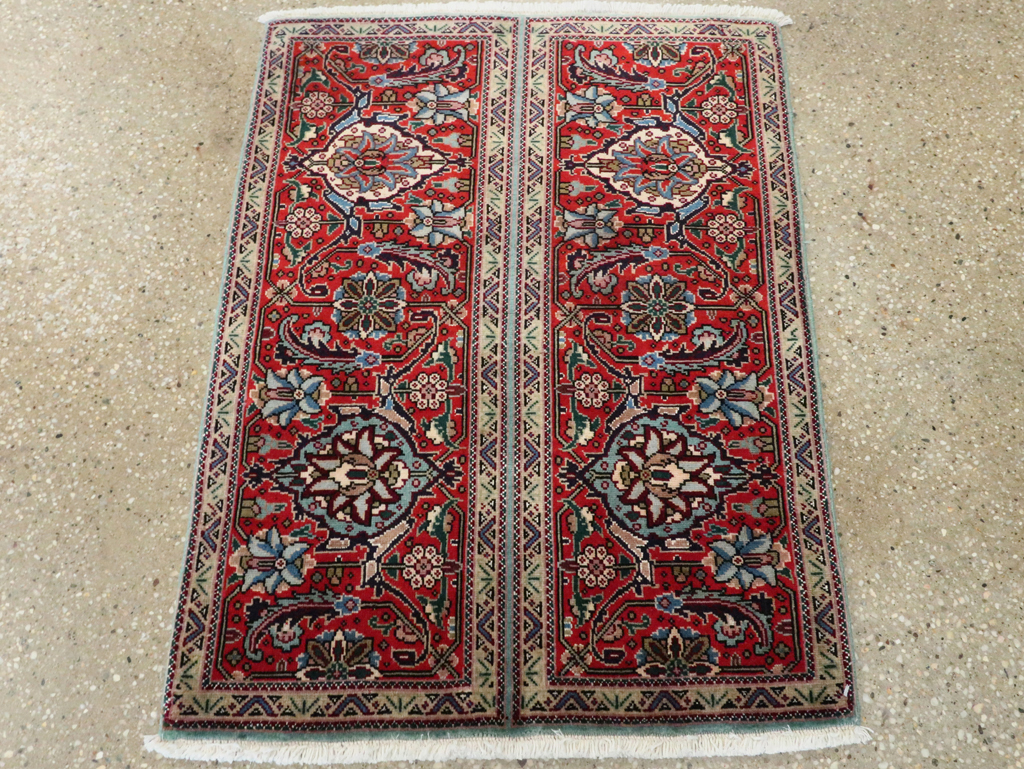 Vintage Persian Tabriz Throw Rug, No.27345 - Gsblank