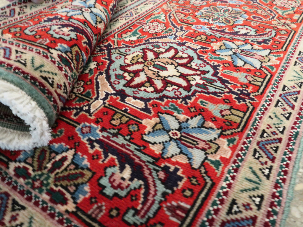 Vintage Persian Tabriz Throw Rug, No.27345 - Gsblank