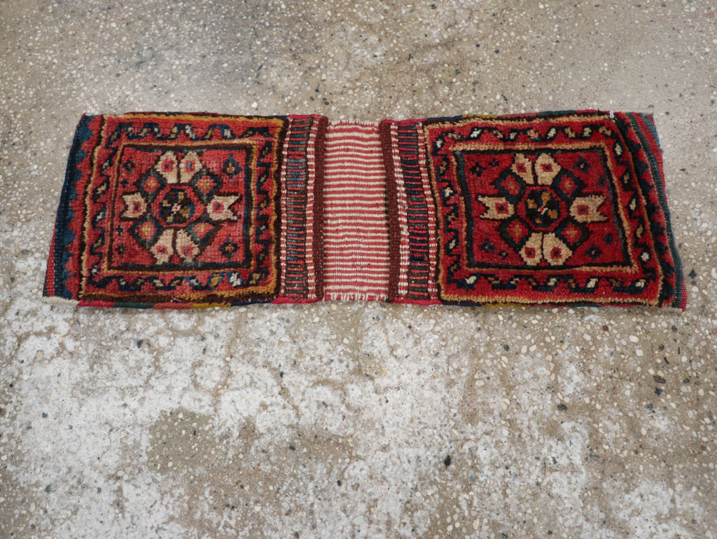 Vintage Persian Shiraz Saddlebag (Khorjin), No.27349 - Gsblank
