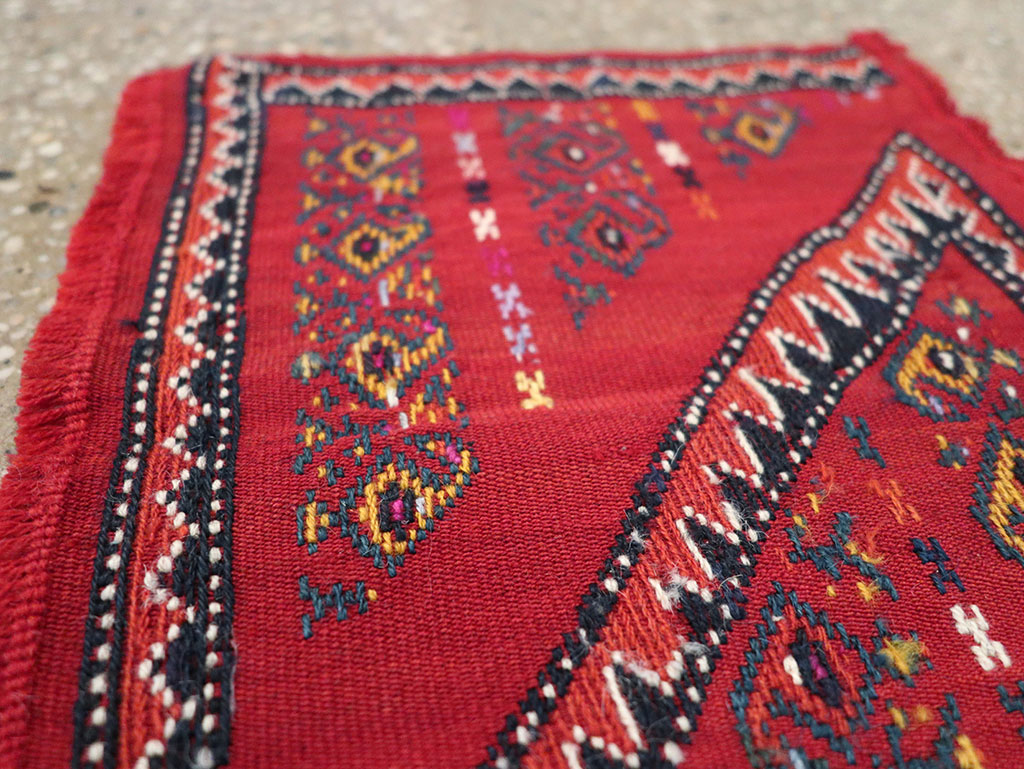 Vintage Persian Qashqai Sampler Rug, No.27351 - Gsblank