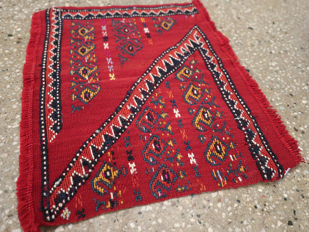 Vintage Persian Qashqai Sampler Rug, No.27351 - Gsblank