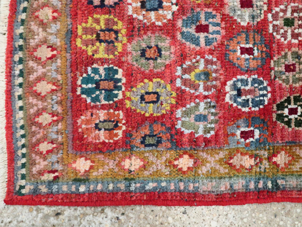 Vintage Persian Mahal Rug, No.27363 - Gsblank