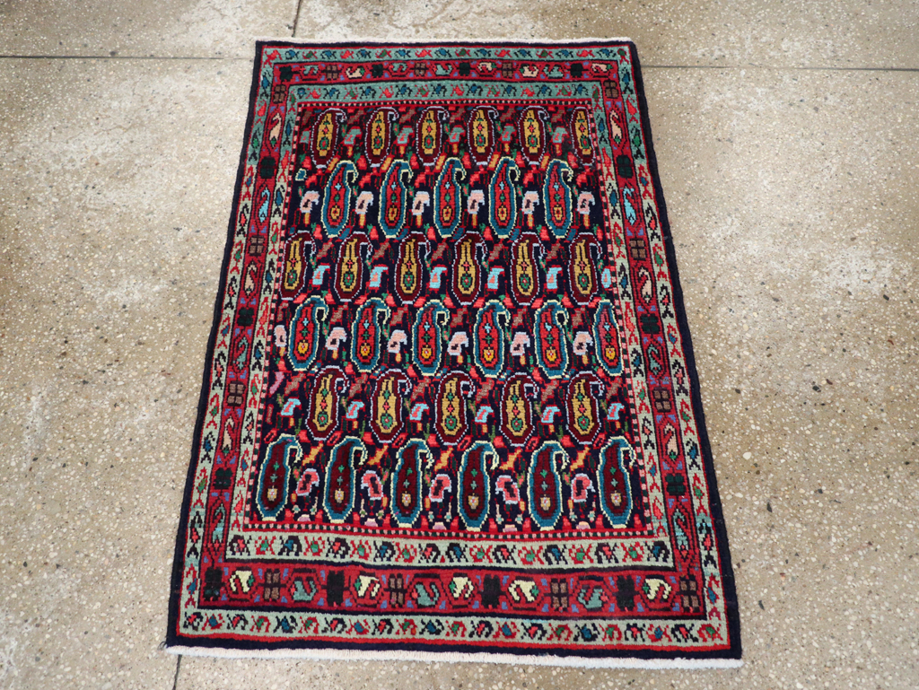 Vintage Persian Hamadan Rug, No.27365 - Gsblank