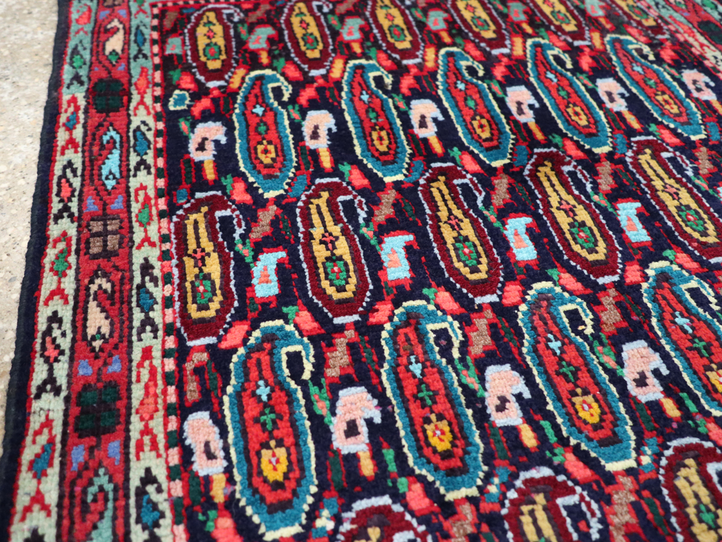 Vintage Persian Hamadan Rug, No.27365 - Gsblank