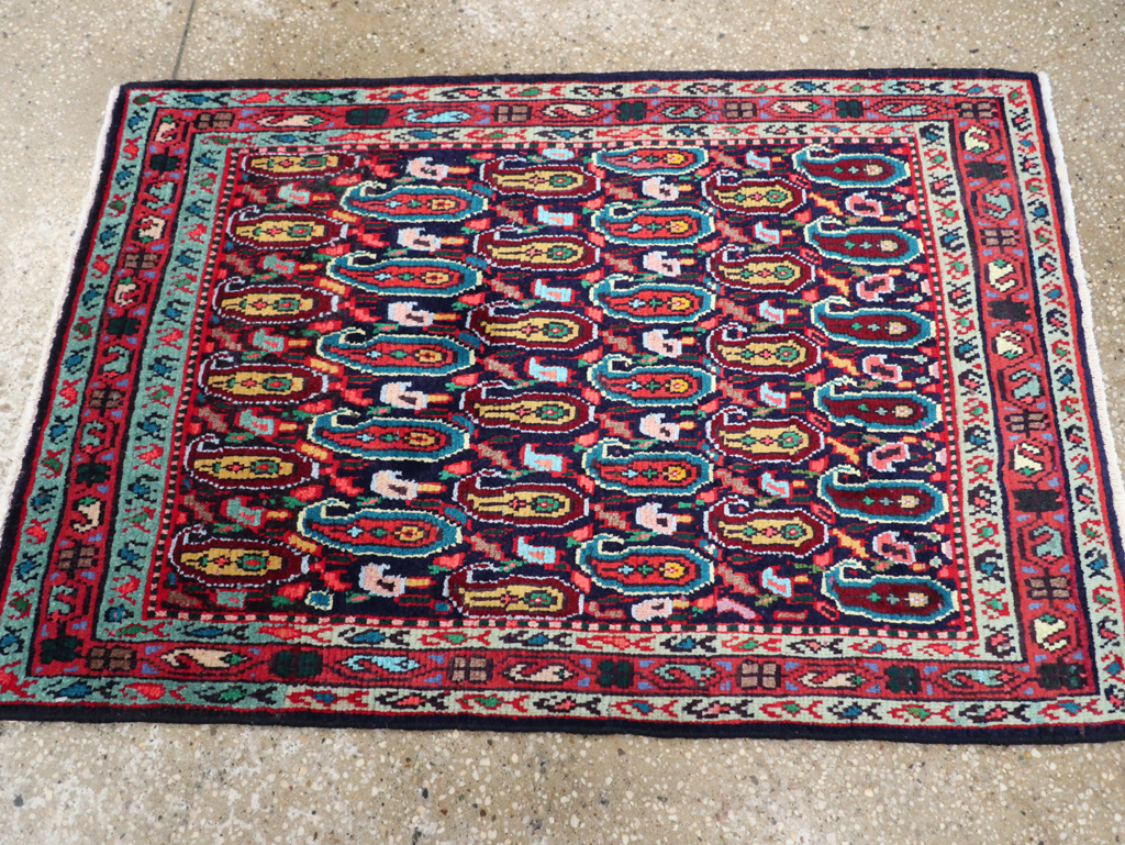 Vintage Persian Hamadan Rug, No.27365 - Gsblank