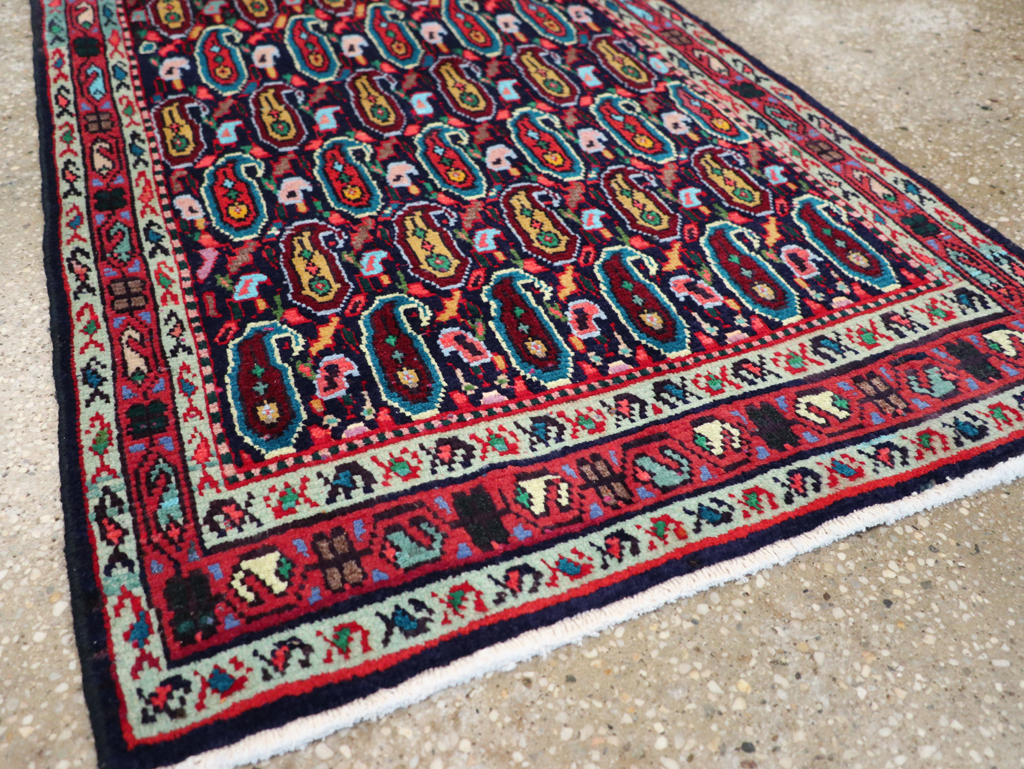Vintage Persian Hamadan Rug, No.27365 - Gsblank