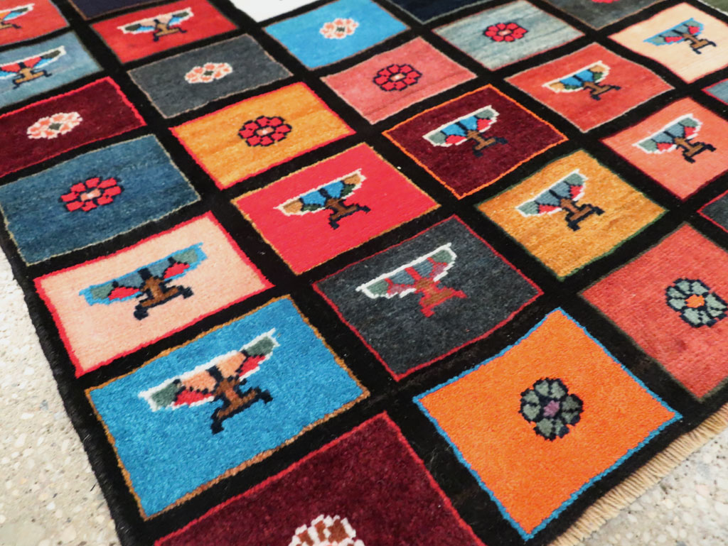 Vintage Persian Mahal Throw Rug, No.27366 - Gsblank