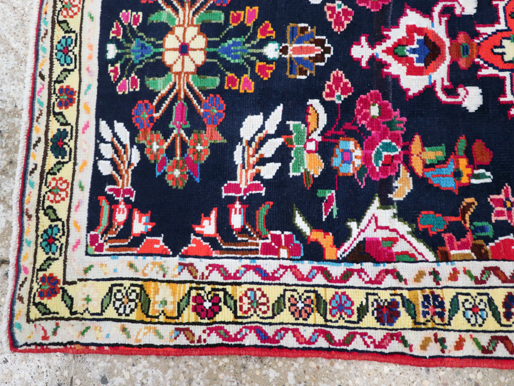 Vintage Persian Hamadan Rug, No.27369 - Gsblank