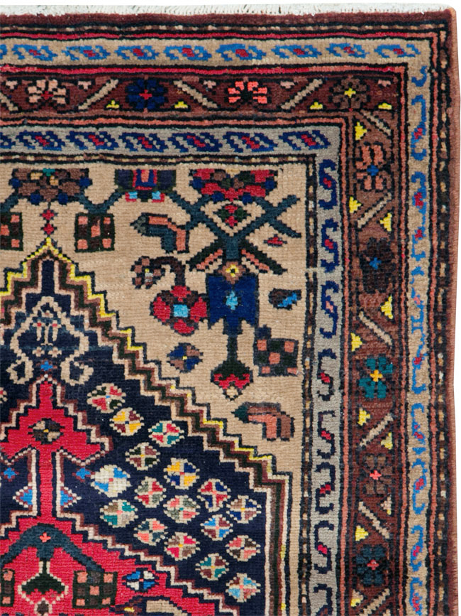 Vintage Persian Hamadan Rug, No.27371 - Gsblank