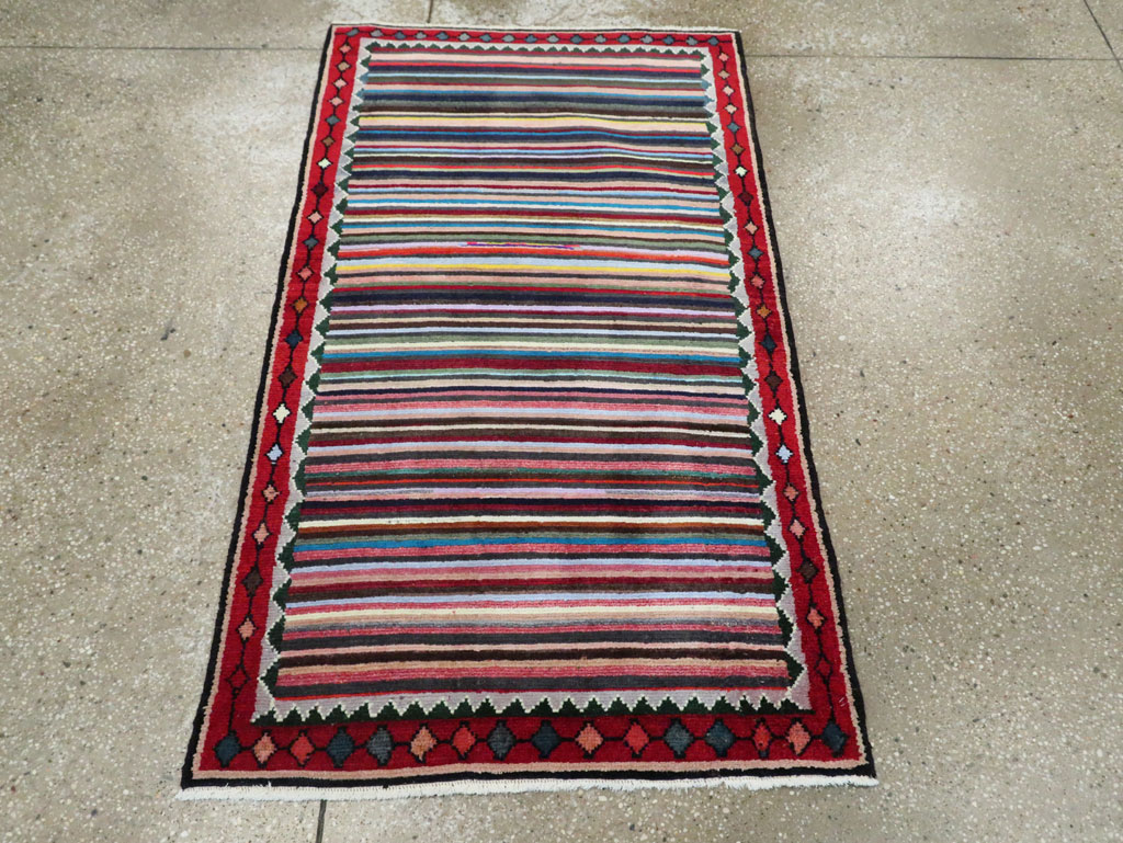 Vintage Persian Hamadan Rug, No.27374 - Gsblank