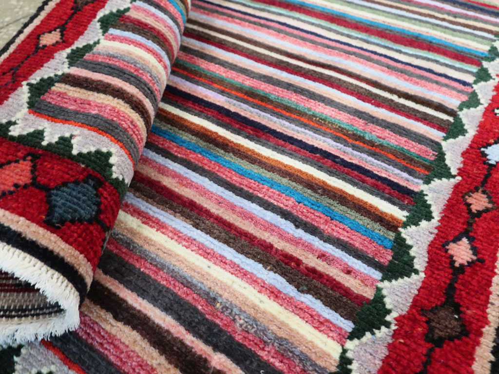 Vintage Persian Hamadan Rug, No.27374 - Gsblank