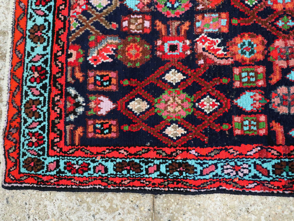 Vintage Persian Hamadan Rug, No.27378 - Gsblank
