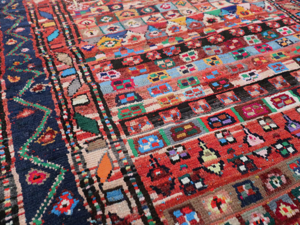 Vintage Persian Hamadan Rug, No.27383 - Gsblank