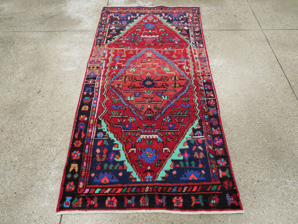 Vintage Persian Hamadan Throw Rug, No.27390 - Gsblank
