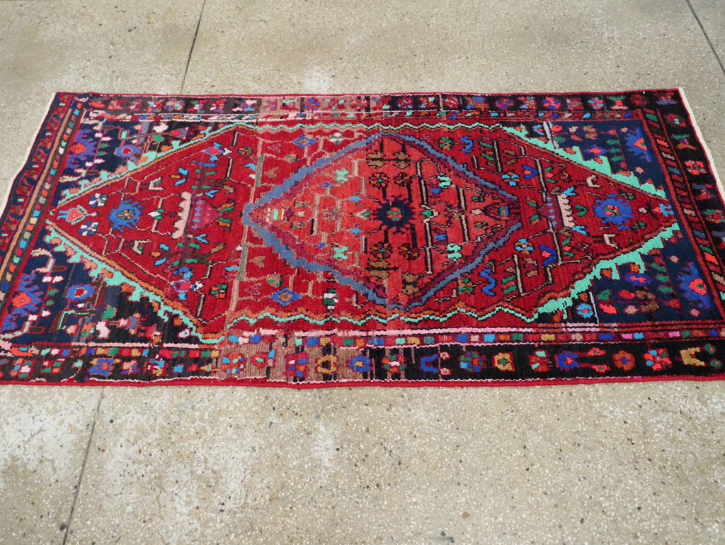 Vintage Persian Hamadan Throw Rug, No.27390 - Gsblank