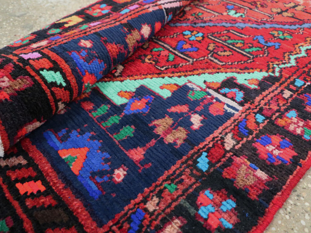 Vintage Persian Hamadan Throw Rug, No.27390 - Gsblank