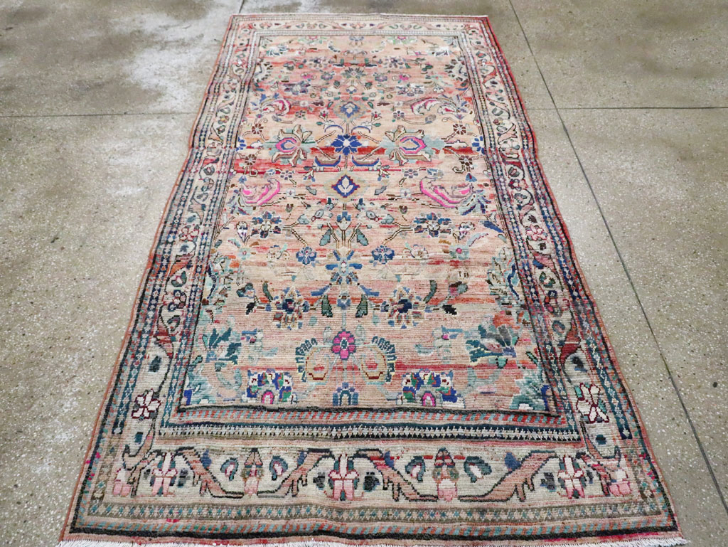 Vintage Persian Mahal Gallery Rug, No.27398 - Gsblank