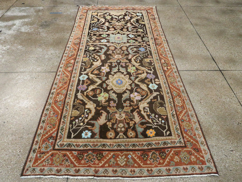 Vintage Persian Mahal Gallery Rug, No.27399 - Gsblank