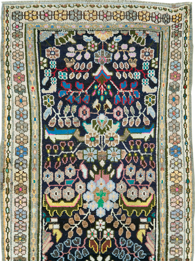 Vintage Hamadan Runner, No.27400 - Gsblank