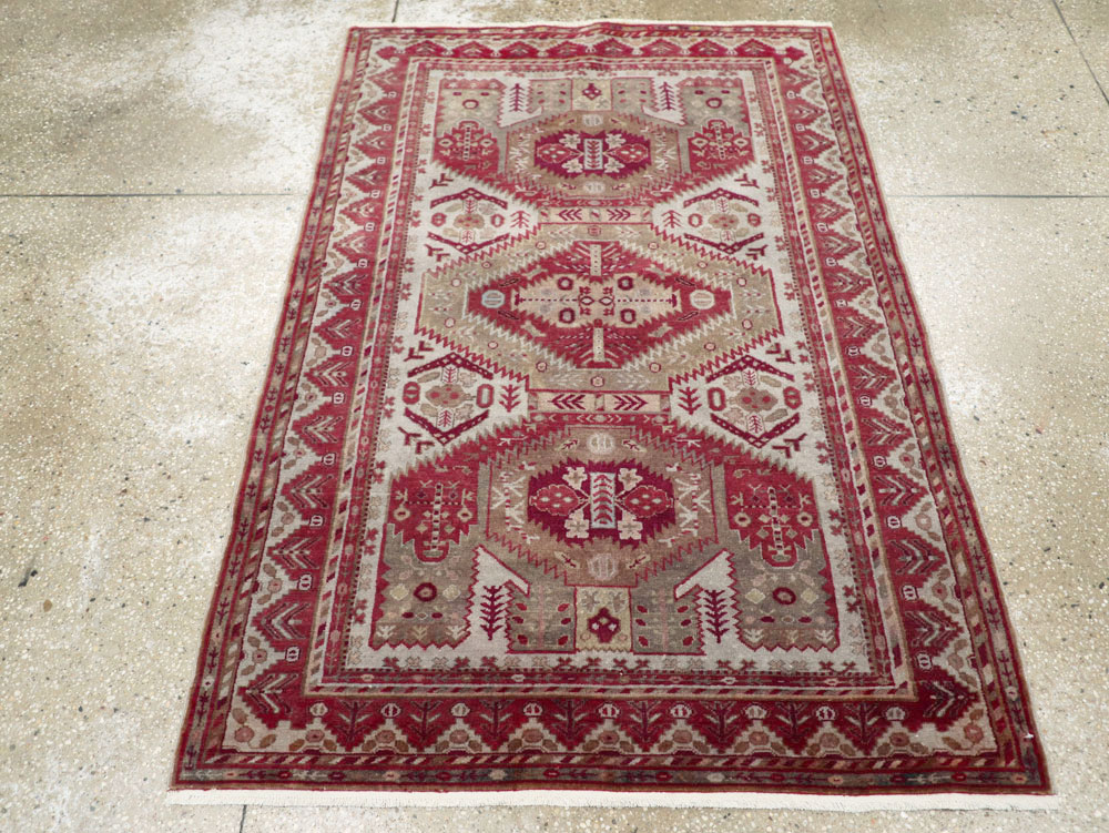 Vintage Persian Ardabil Throw Rug, No.27415 - Gsblank