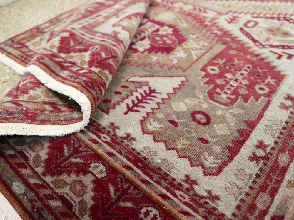 Vintage Persian Ardabil Throw Rug, No.27415 - Gsblank